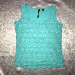 ⭐3/$10⭐SKYE'S THE LIMIT Tank